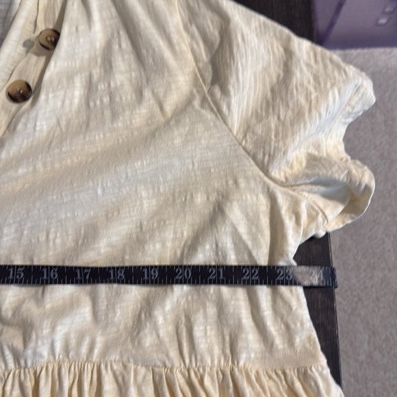 Amaryllis Cream Butter Yellow Slub Cotton Babydoll Top Button Details Size 2X - Picture 5 of 6